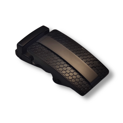 Optez pour notre boucle automatique de ceinture en acier noire pour un look contemporain. Compatibilité avec nos ceintures en cuir véritable.