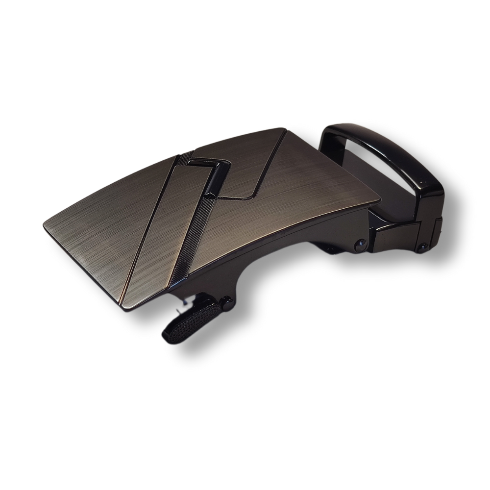 Élégance et praticité avec notre ceinture automatique en cuir noire. Boucle en acier grise pour un look moderne.